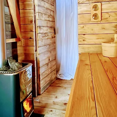 The Enchanted With Jacuzzi Ferienhaus
