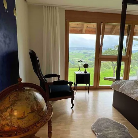 Ferienhaus The Enchanted With Jacuzzi Heimberg
